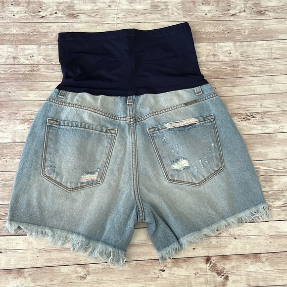 Pinkblush Medium Wash Distressed Rainbow Thread Full Panel Maternity Jean Shorts - Picture 7 of 9